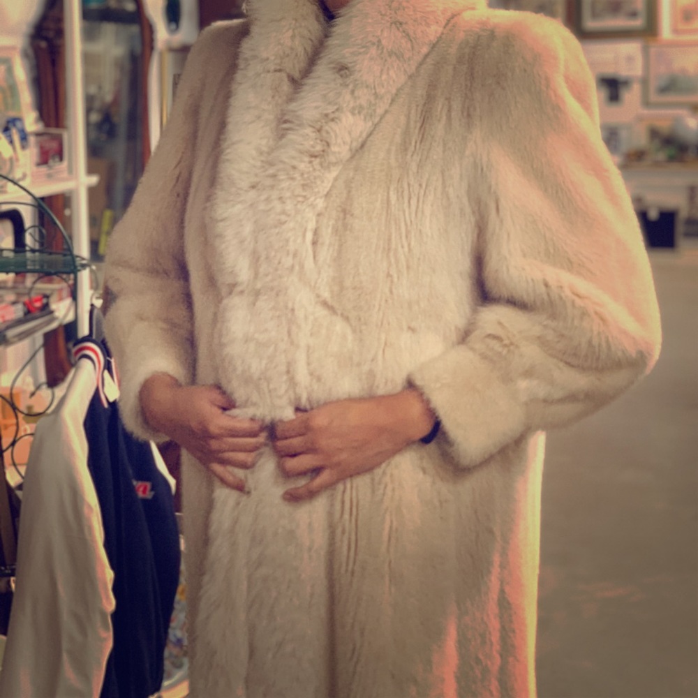 PLUSH LUXE REAL MINK